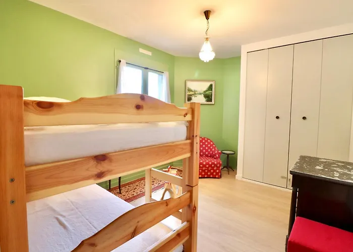 F3 Lumineux Avec Terrasse, Parking Et Wifi A Veyrier-Du-Lac - Fr-1-432-81