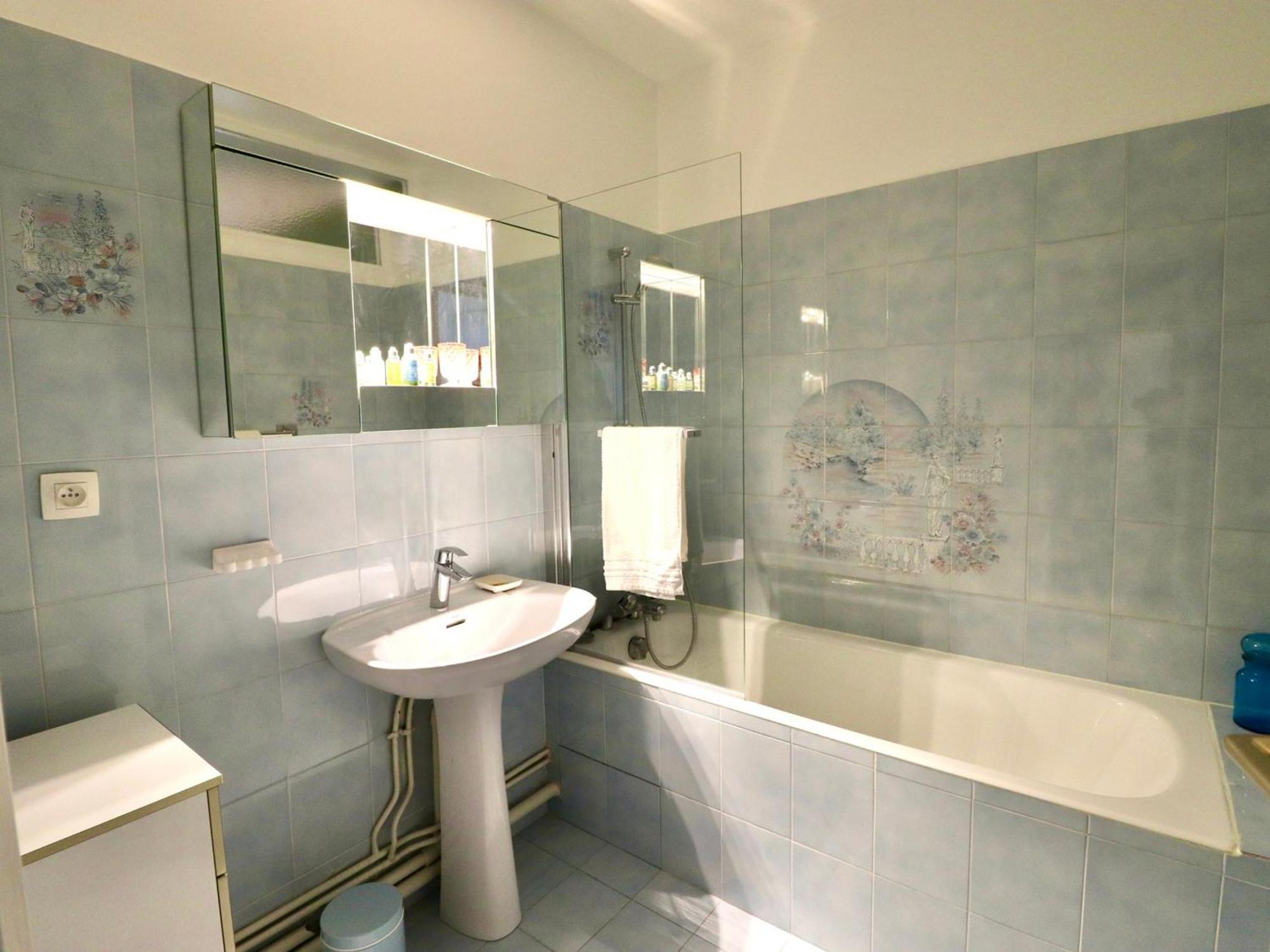 F3 Lumineux Avec Terrasse, Parking Et Wifi A - Fr-1-432-81 Apartamento *
